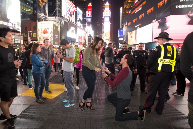Greg-NYC-engagement-photography-20-768x512
