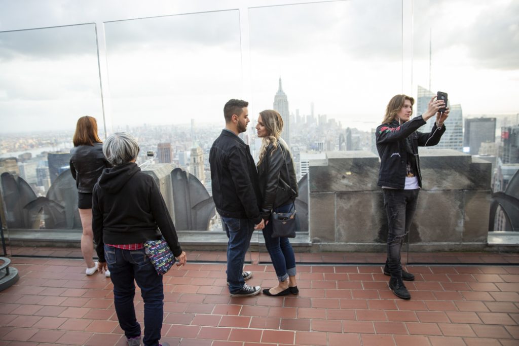 Photo Top of the Rock Engagement Proposals: Steven and Casandra