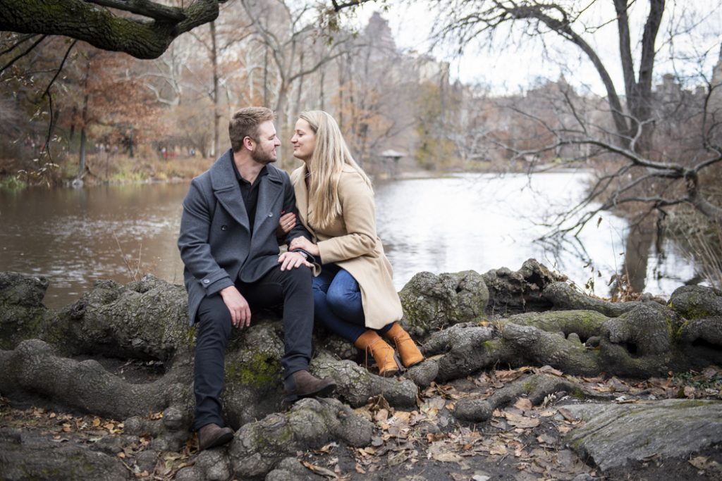 Photo Cal’s Horse-and-Carriage Central Park Engagement Proposal
