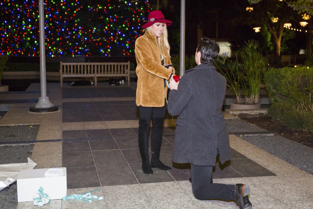 Photo Dallas Engagement Proposal Ideas: Brad’s Rooftop Proposal