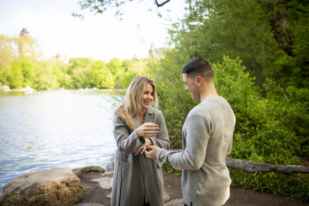 Photo New York Engagement Love Stories: Jacob and Julia