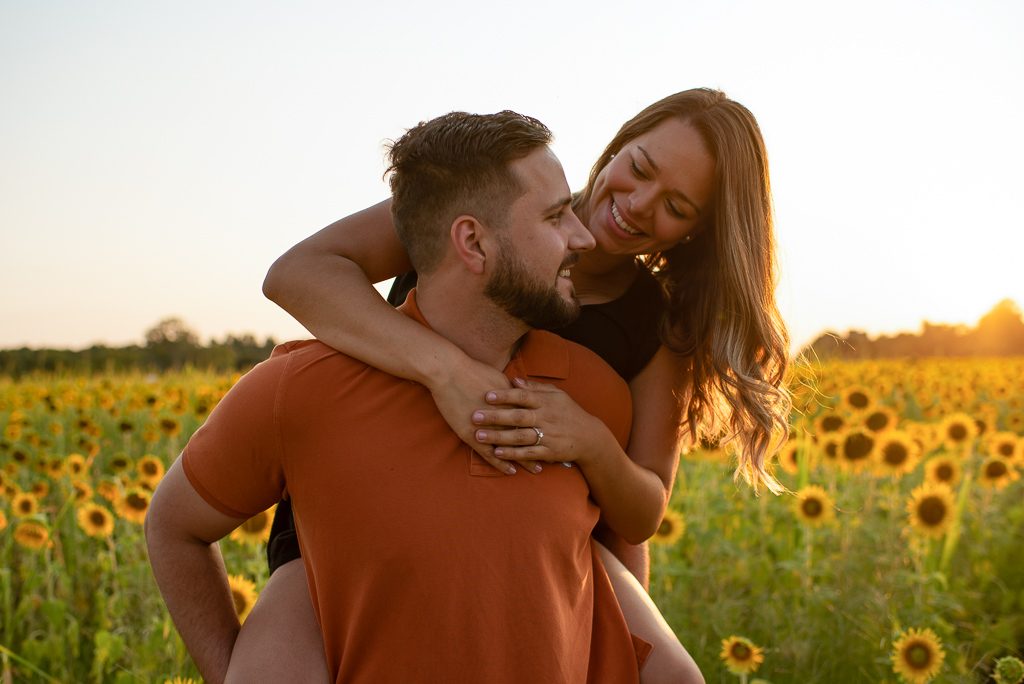 Photo Sunflower Field Proposal Photos | Chase and Bianca