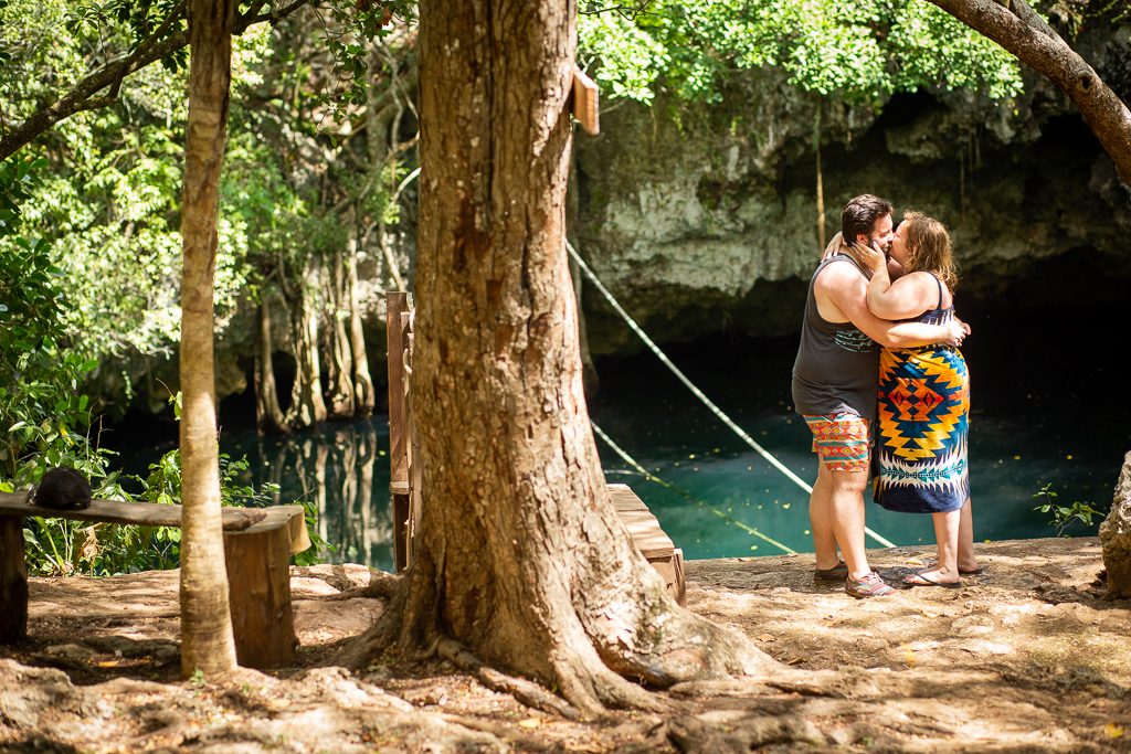 Photo Cancun Engagement Proposal Photography: Max and Mikayla