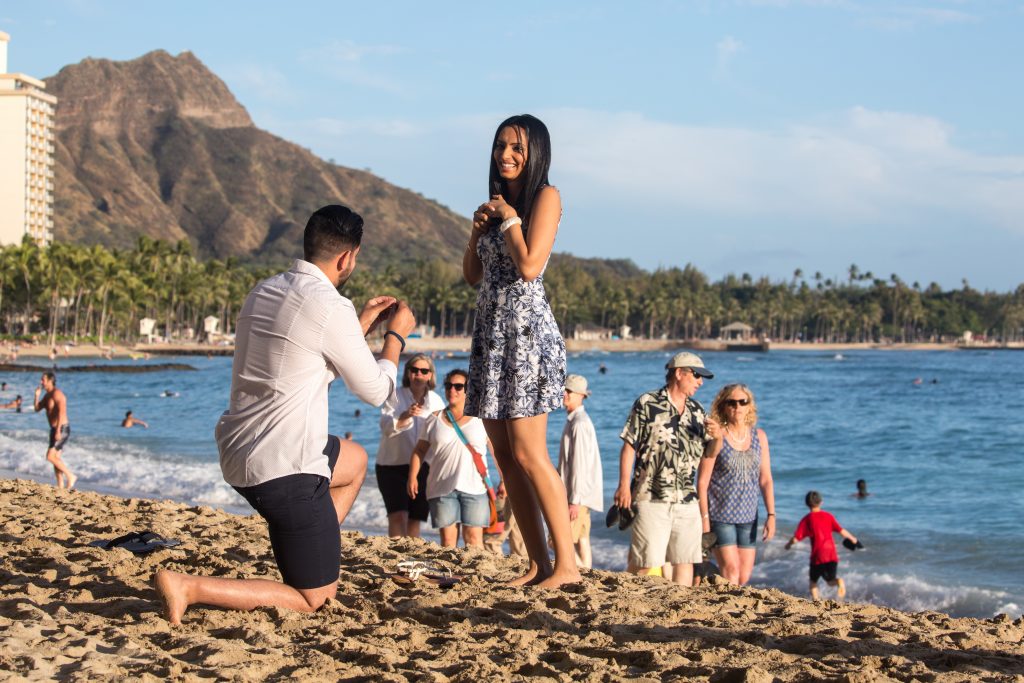 Photo Creative Ways to Propose in Hawaii