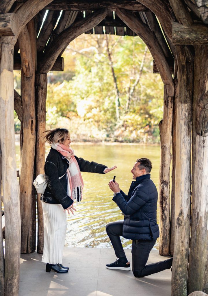 Photo <strong>Title: Love Blossoms in Central Park: Pascual and Nhi’s Unforgettable Journey</strong>